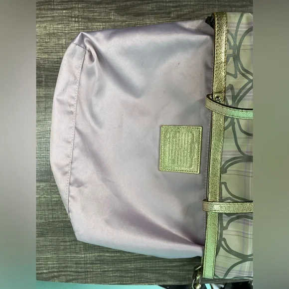 🩶 COACH Signature Tartan Plaid Shoulder Bag - Picture 13 of 16